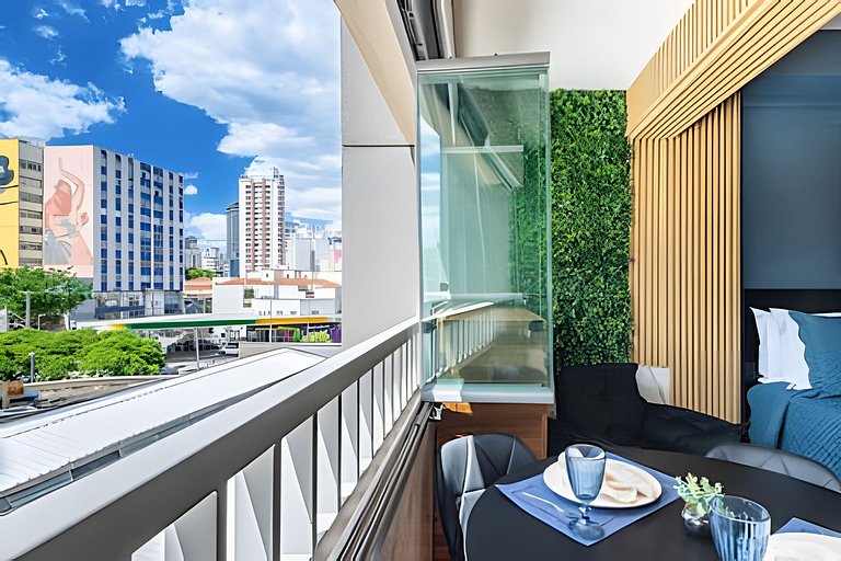 Faria Lima, Estudio, 50m Metro, Piscina, WI-FI