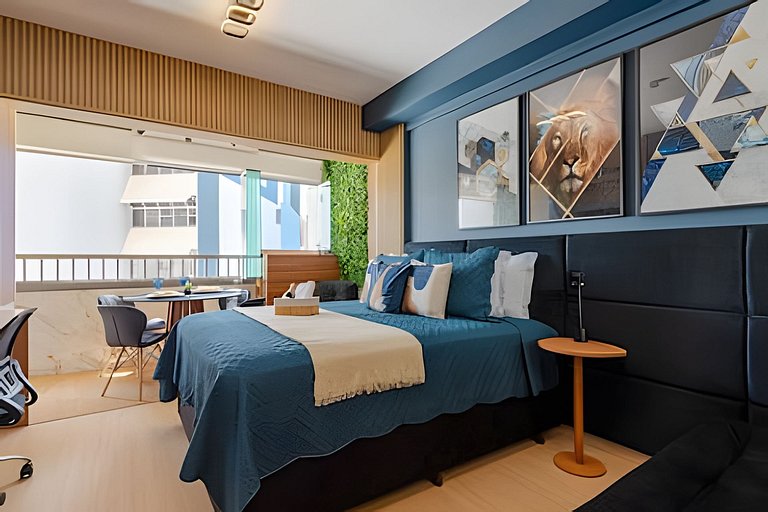 Faria Lima, Estudio, 50m Metro, Piscina, WI-FI