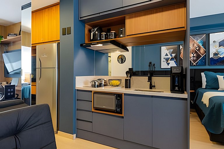 Faria Lima, Estudio, 50m Metro, Piscina, WI-FI