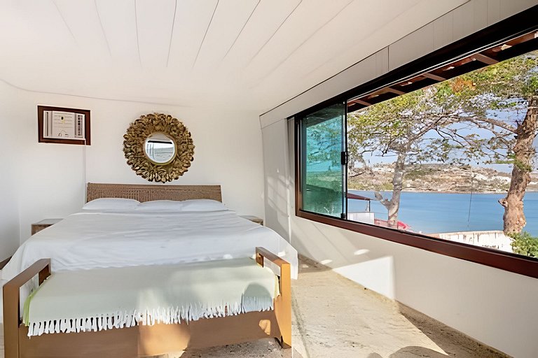 Mansão Casa Búzios Ferradura 5 Suítes, Pé na areia