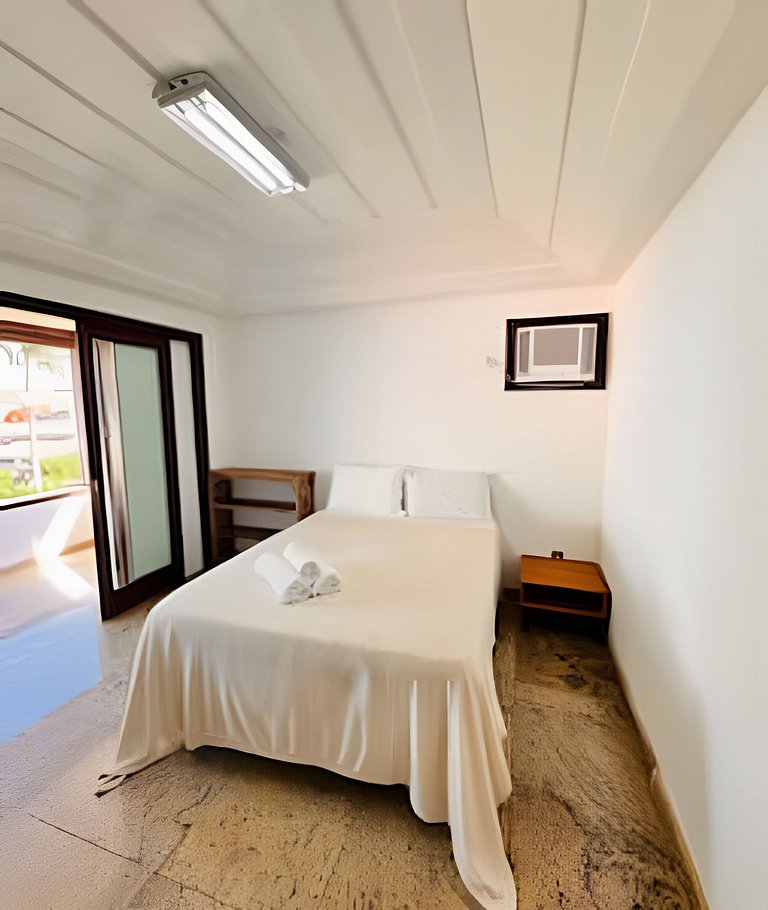 Mansão Casa Búzios Ferradura 5 Suítes, Pé na areia